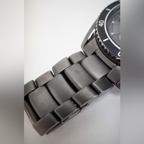 Michael Kors MK8340 Lansing Grey Dial Ion Plated Chronograph Men's - Picture 13 of 15